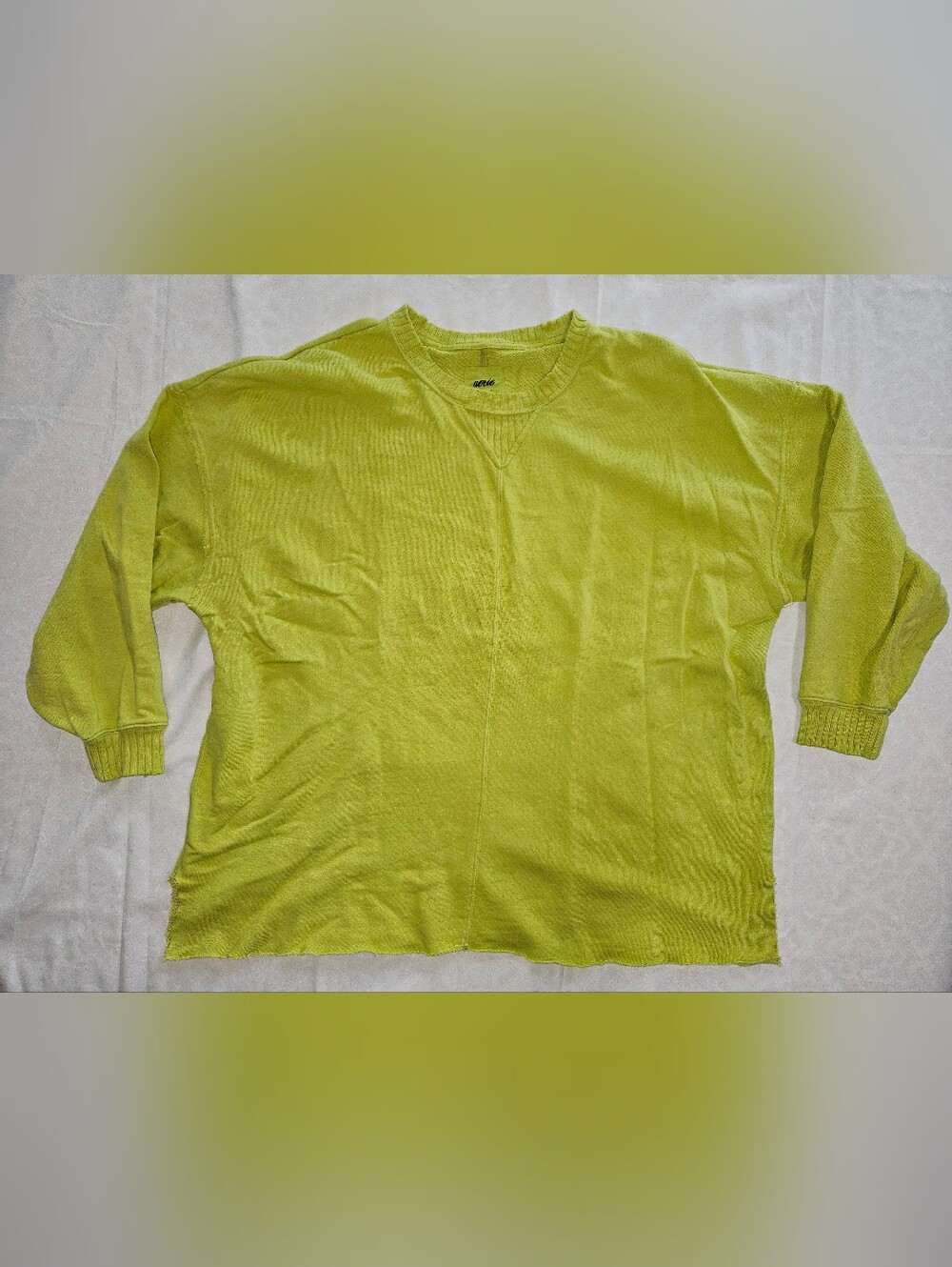 Aerie Womens M Lime Green Chartreuse Oversized Pullover Staying Kind Feeling Coo